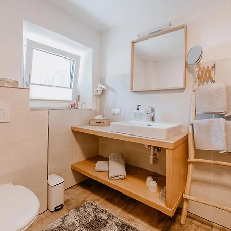 Letta Apartamento *